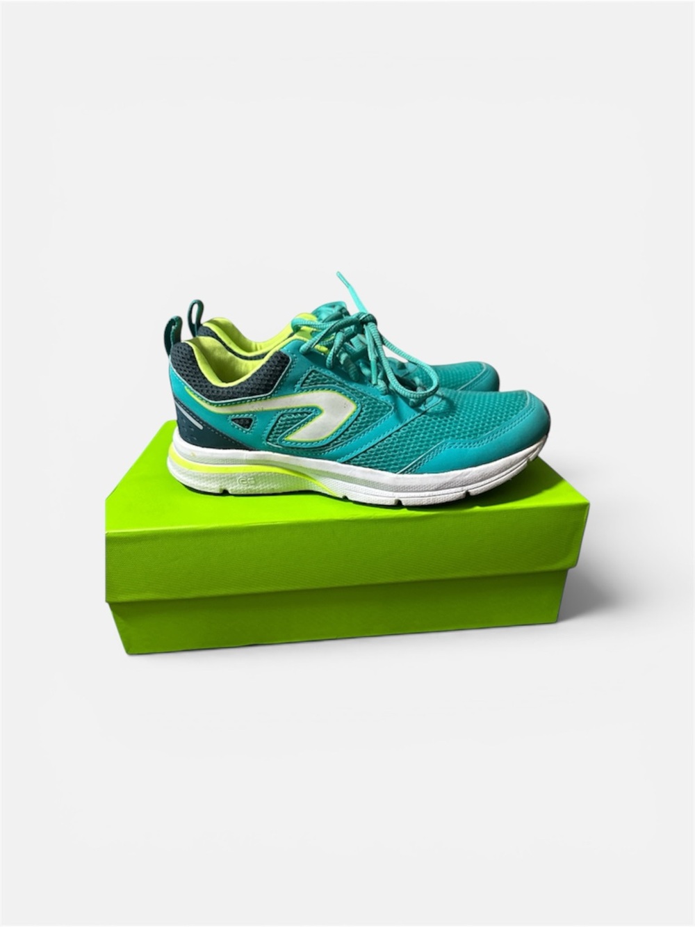 Women’s Teal Athletic Sneakers - Lightweight Running Shoes